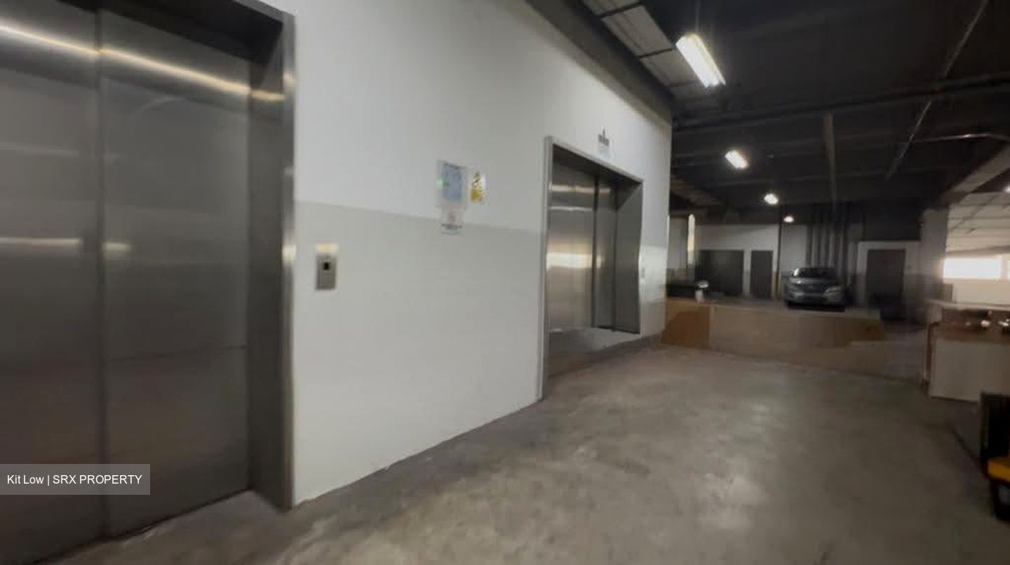 Empire Technocentre (D14), Factory #632867391